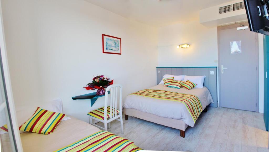 Hotel La Chaudrée La Brée-les-Bains Habitación foto